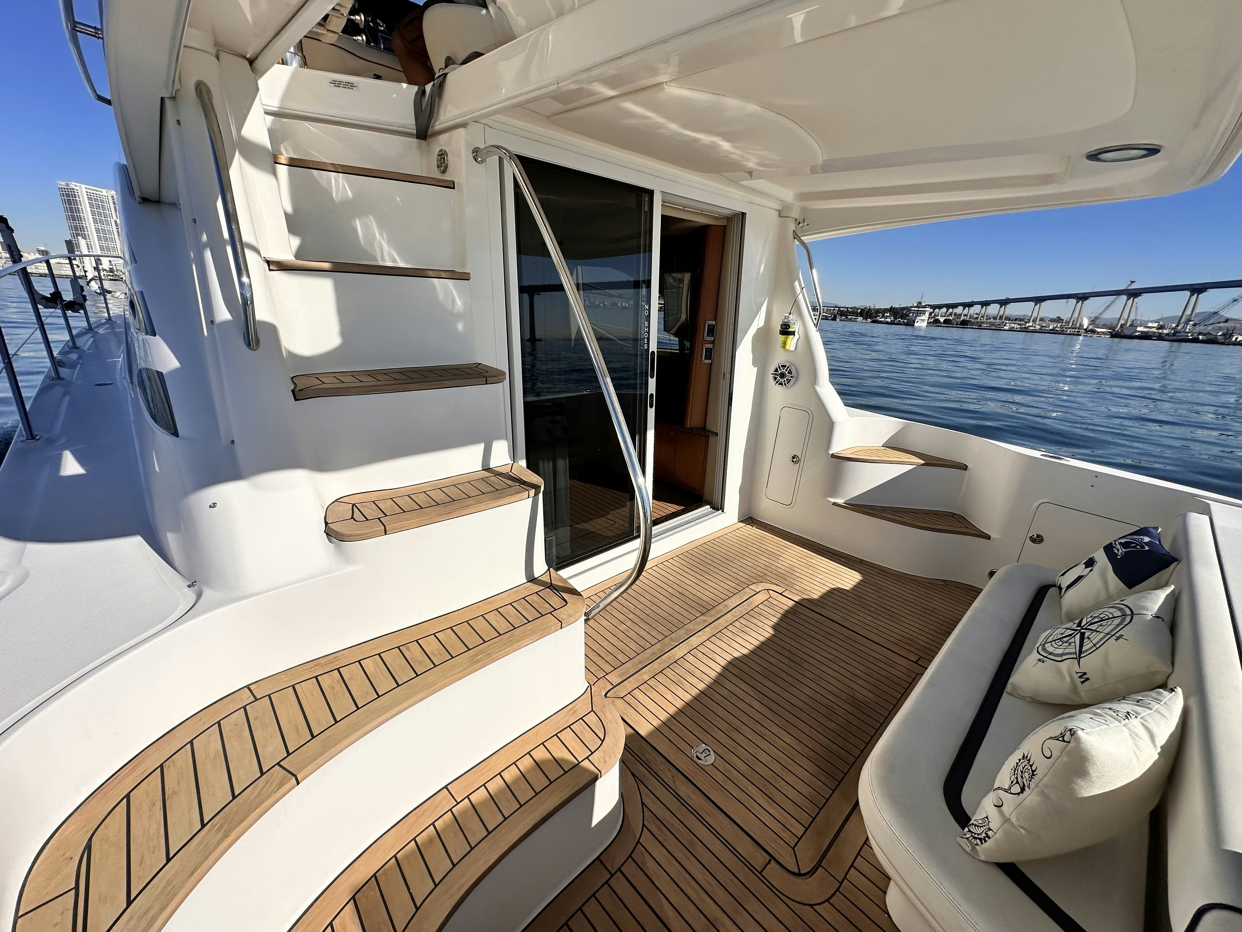 diagram, engineering drawing aboard LANAKILA Yacht for Sale