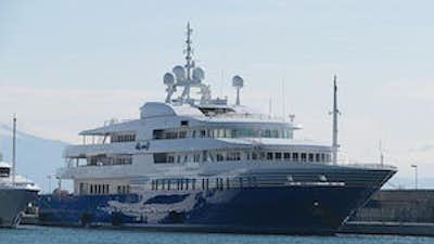 queen miri yacht for sale