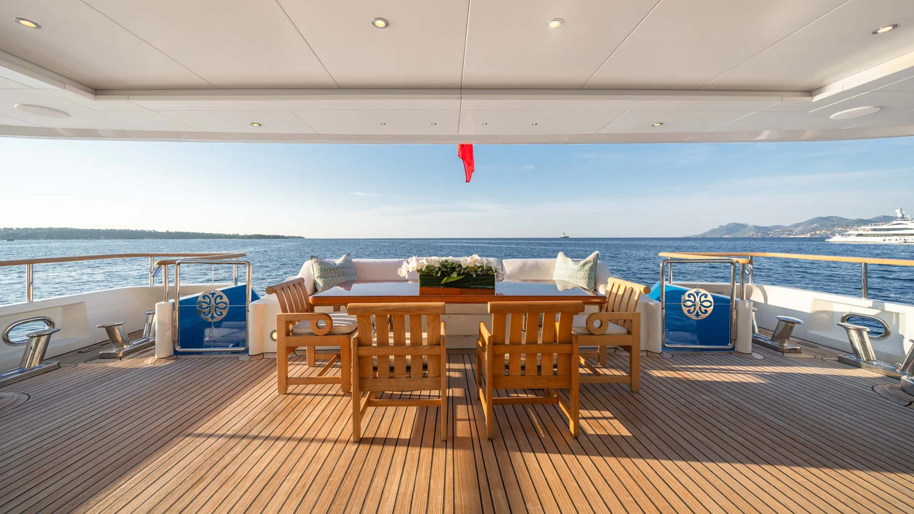 MOSAIQUE yacht charter 4