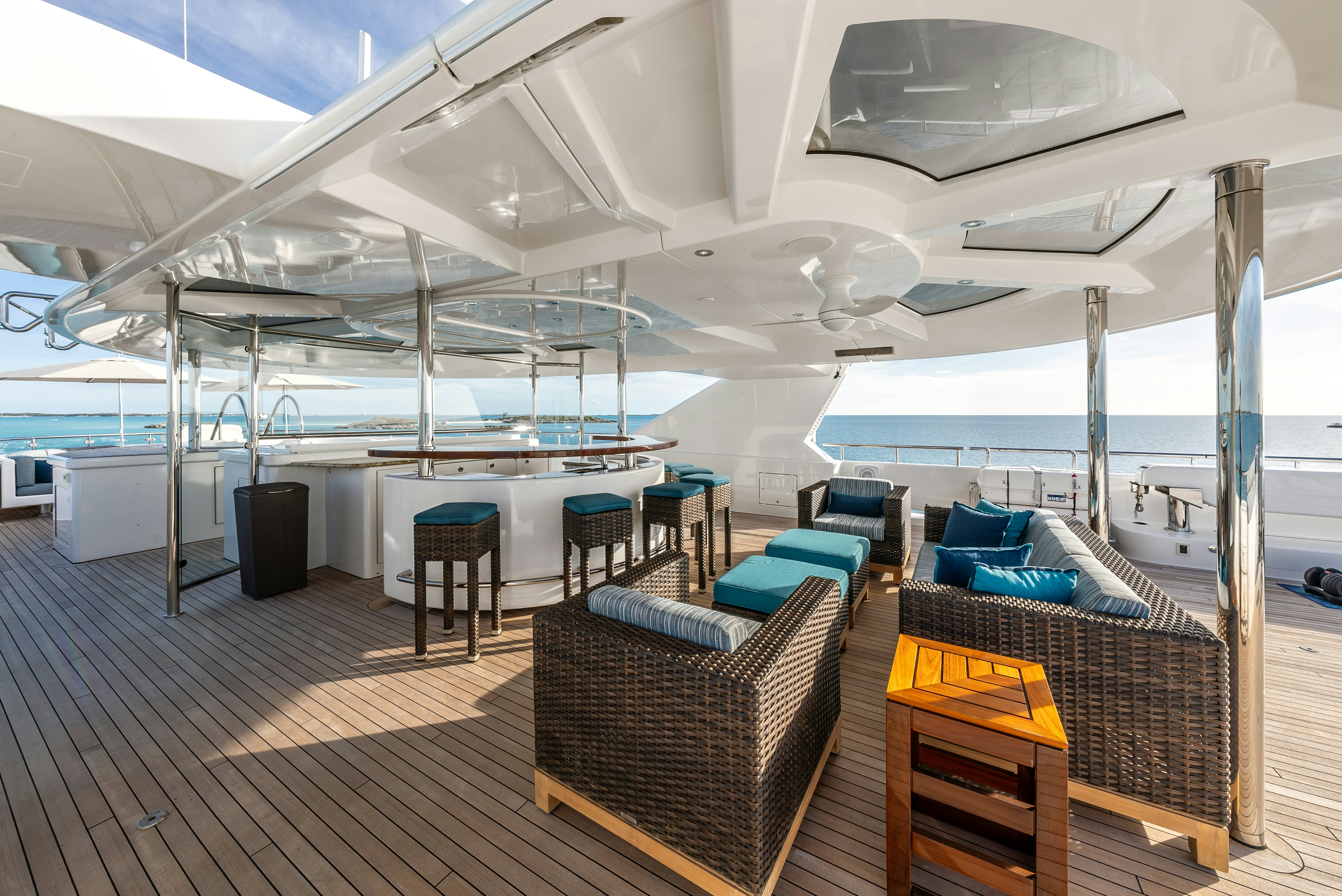 a large room with a large white ceiling and a large white ceiling aboard VALINOR Yacht for Sale