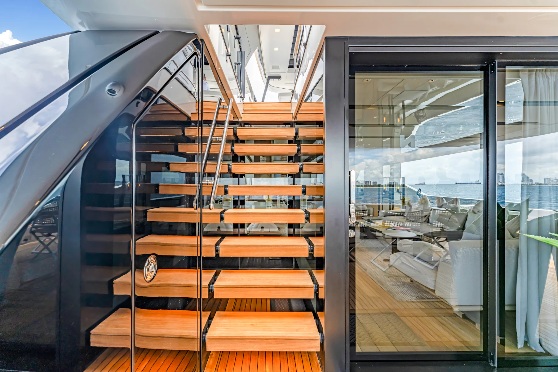 NOTYNOG yacht charter 5