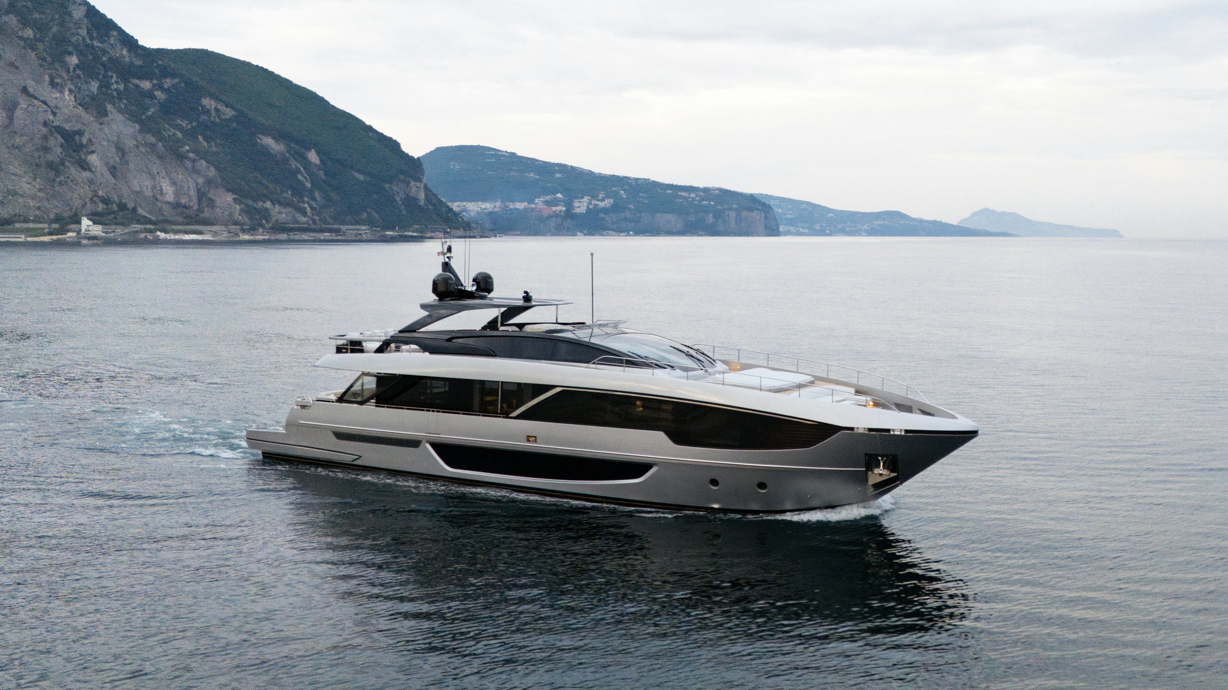 a boat in the water aboard STILE DI VITA Yacht for Sale