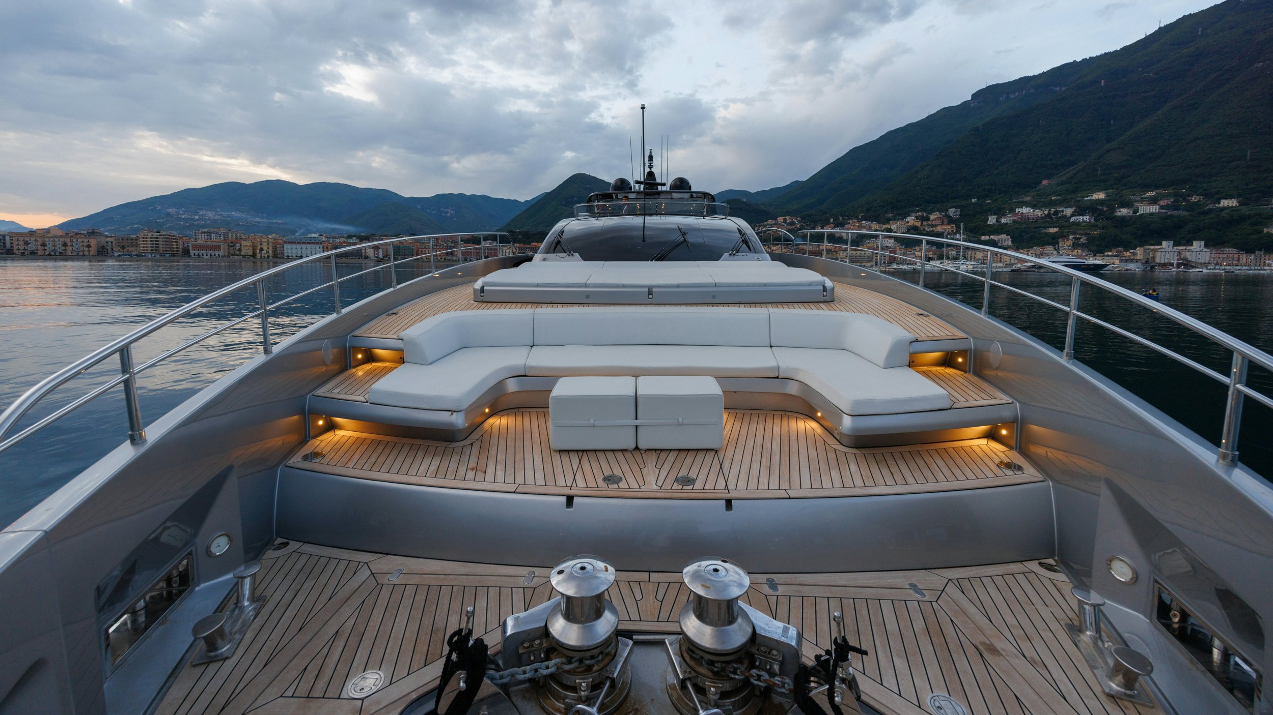 a cruise ship on a body of water aboard STILE DI VITA Yacht for Sale