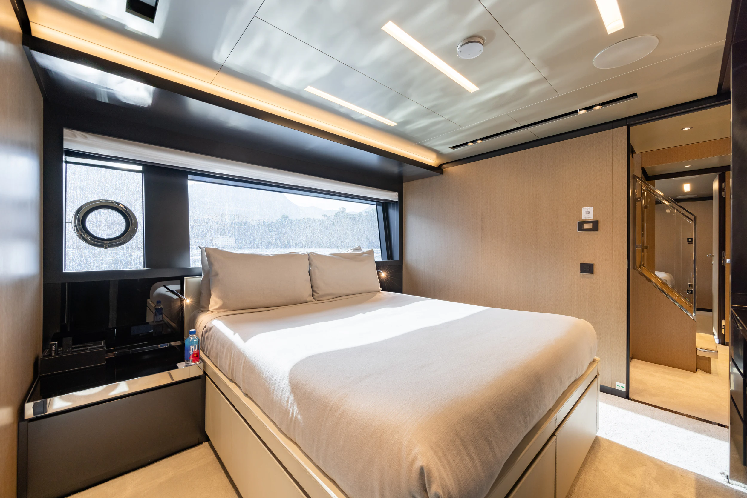 a bed in a room aboard STILE DI VITA Yacht for Charter