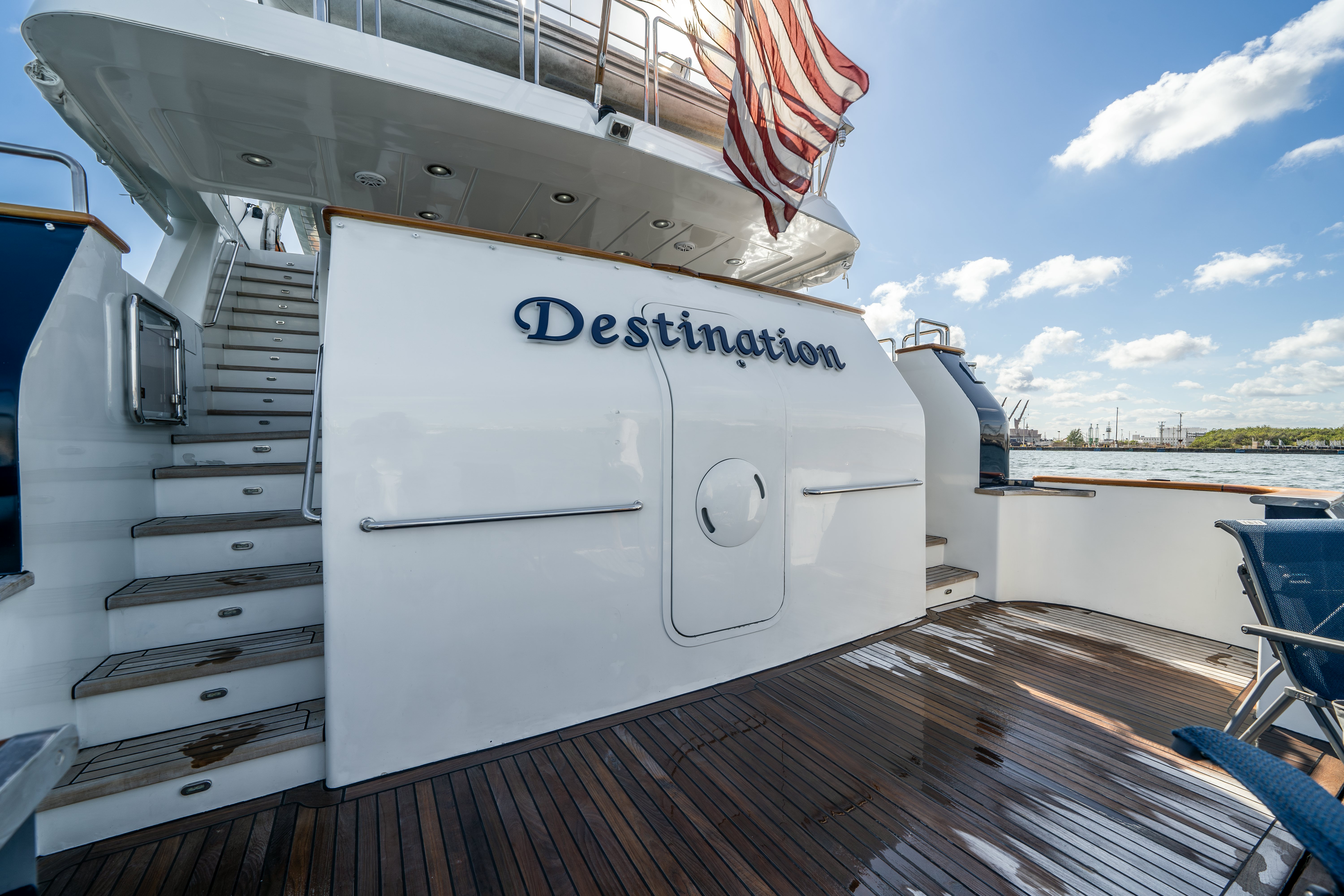 diagram aboard DESTINATION Yacht for Sale