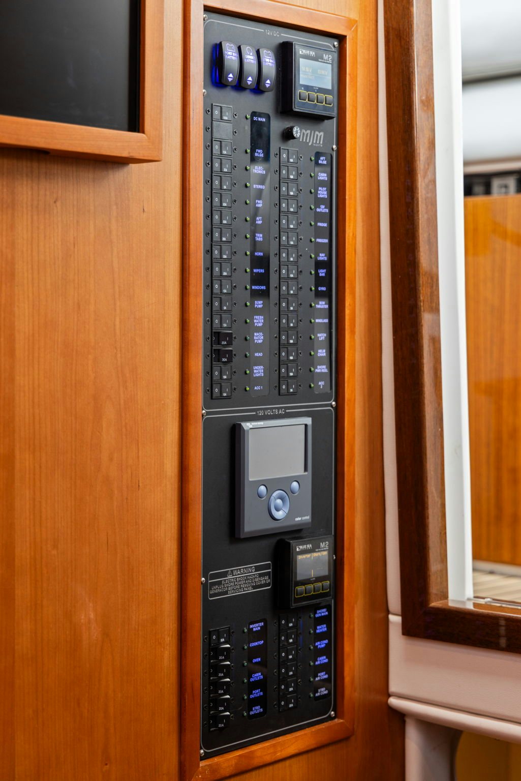 a machine on the wall aboard ANNABELLE Yacht for Sale