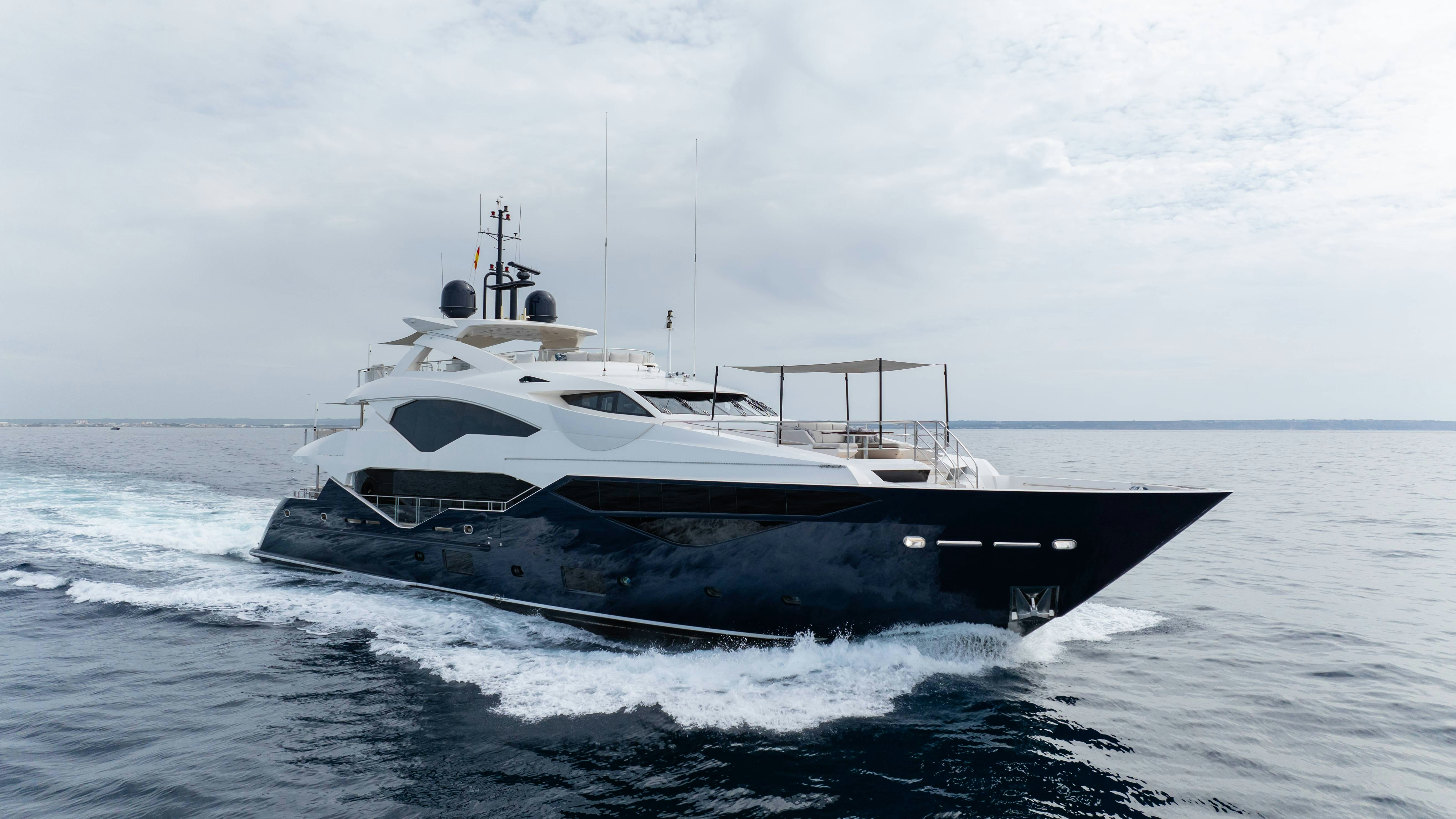 WINNING HAND Yacht for Sale in Dania Beach | 105' 12
