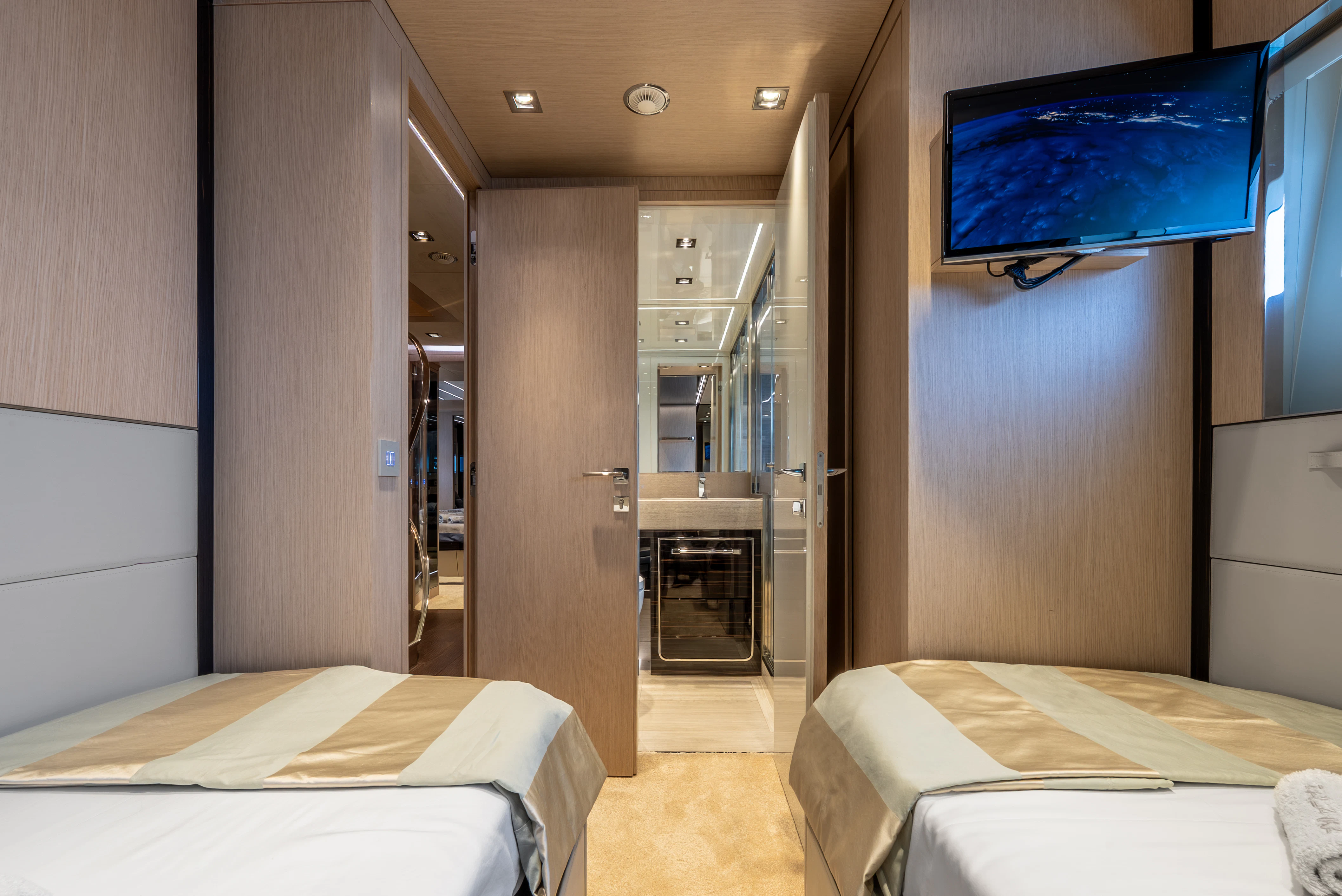 a room with a bed and a tv aboard ZALANKA Yacht for Sale