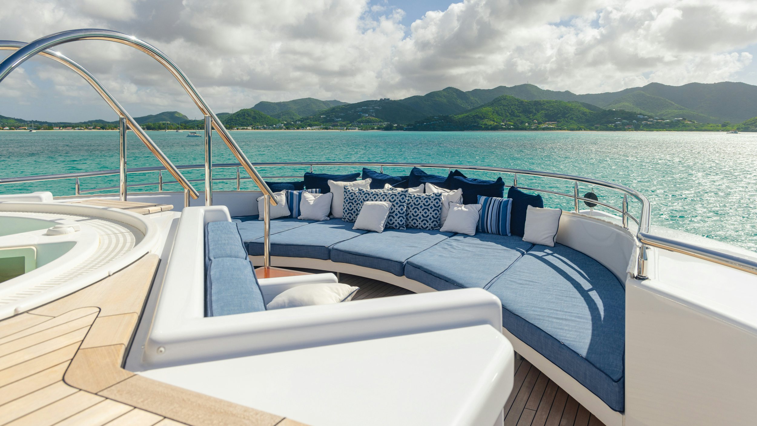 a boat on the water aboard CHASING DAYLIGHT Yacht for Charter