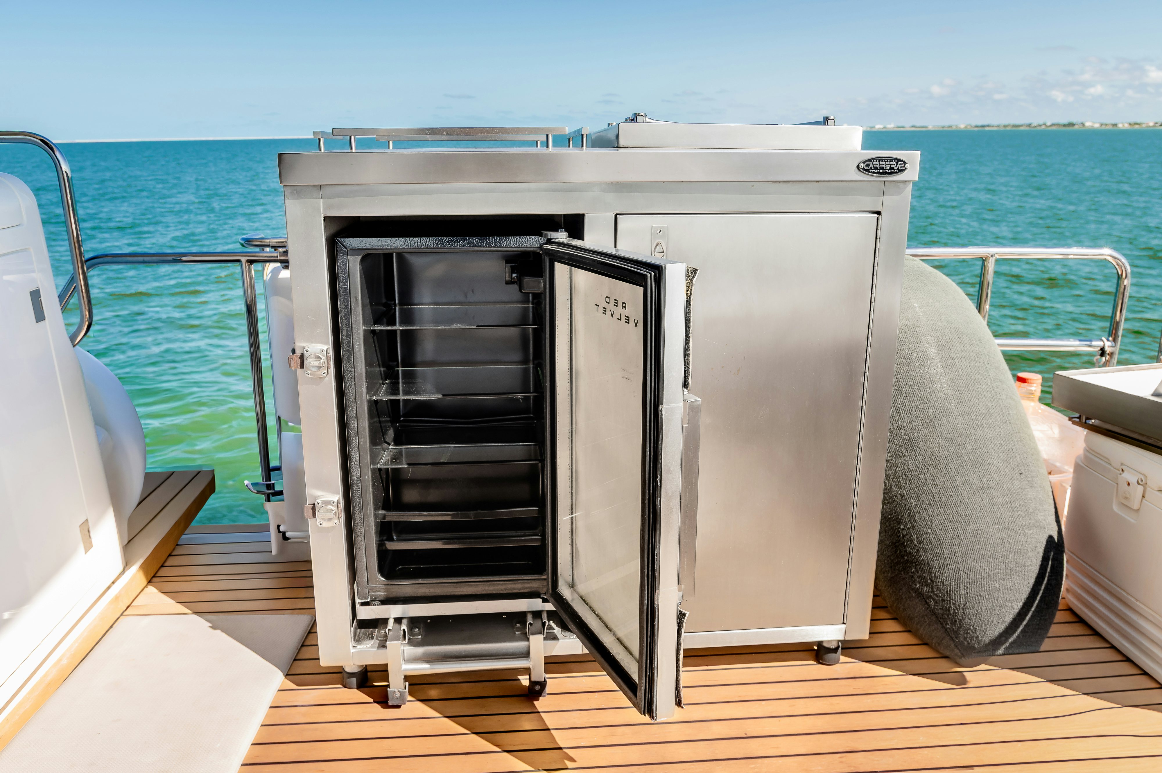 a large grill on a boat aboard VIAKAREY Yacht for Sale