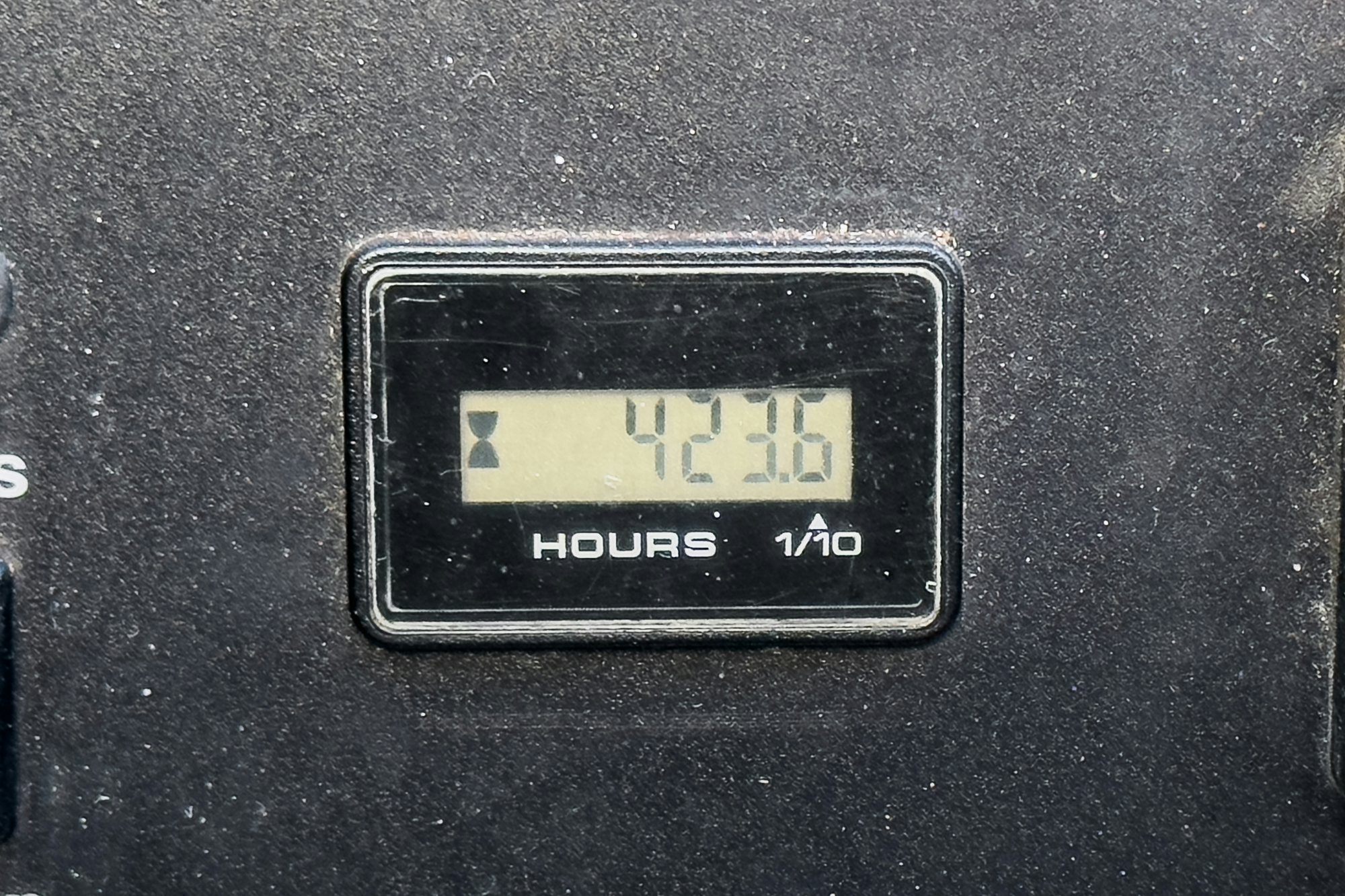 graphical user interface aboard THE SEA IS FOR ME Yacht for Sale