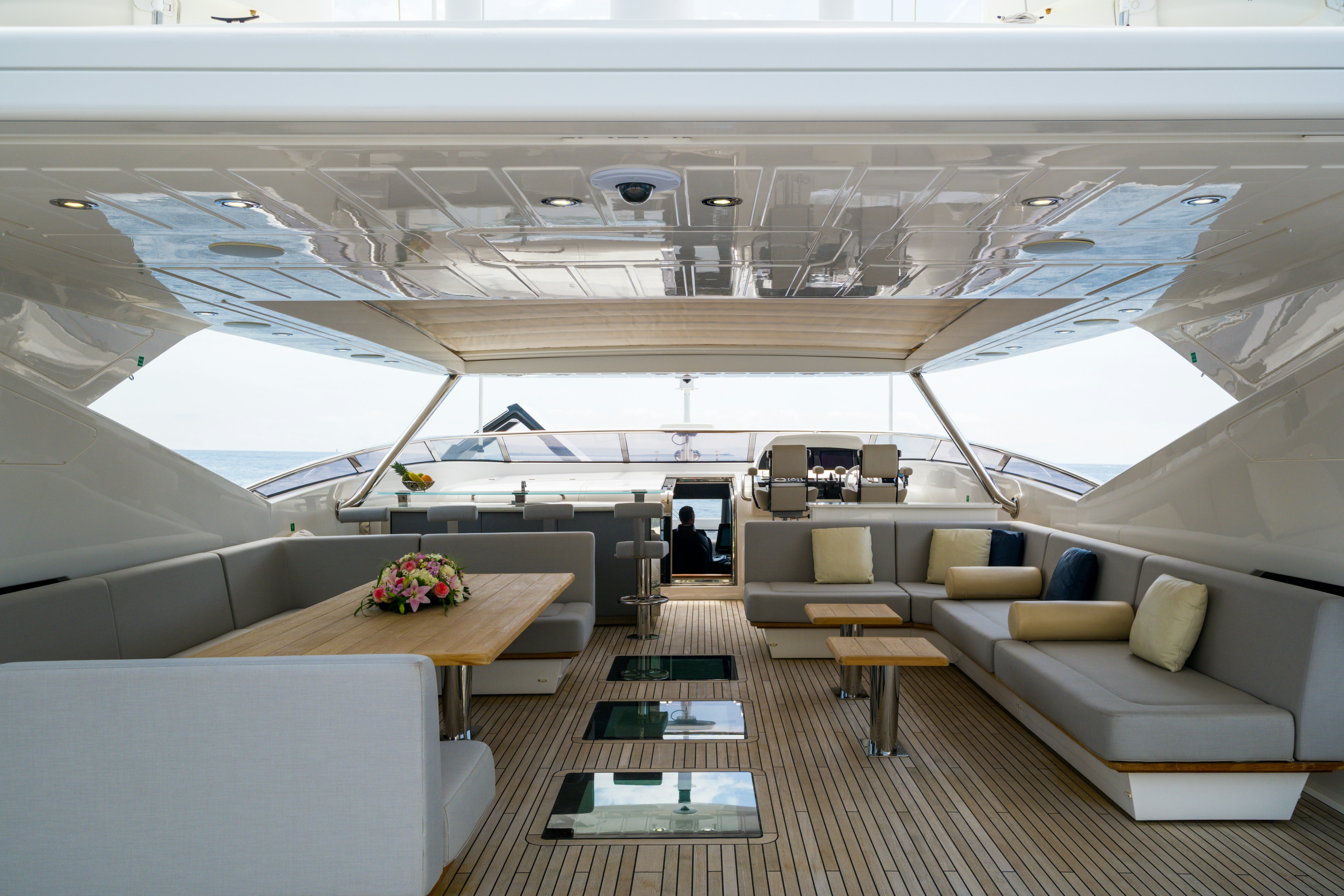 a room with a large ceiling aboard MERCY OCEANS Yacht for Sale