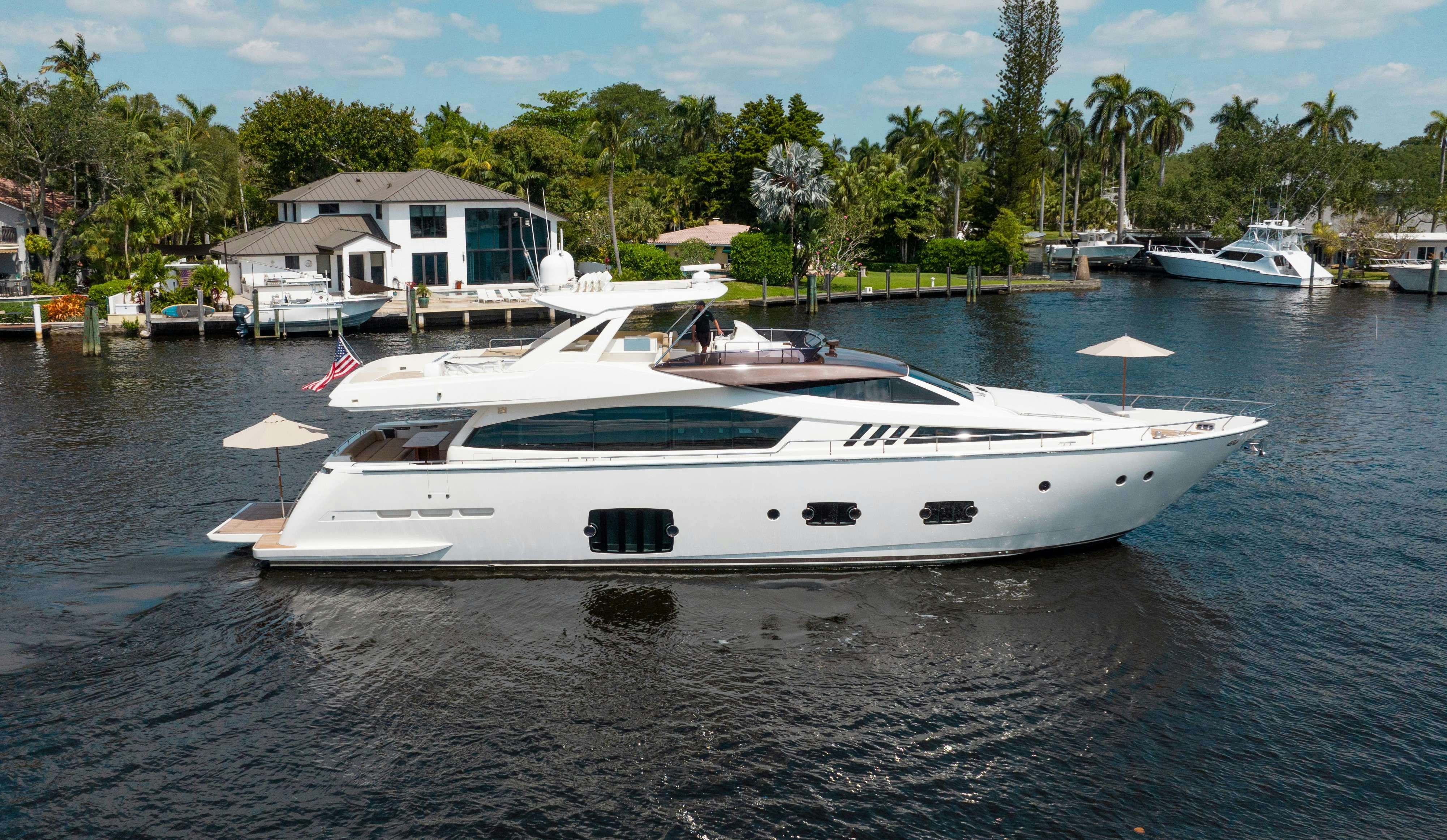 Living life 3
Yacht for Sale