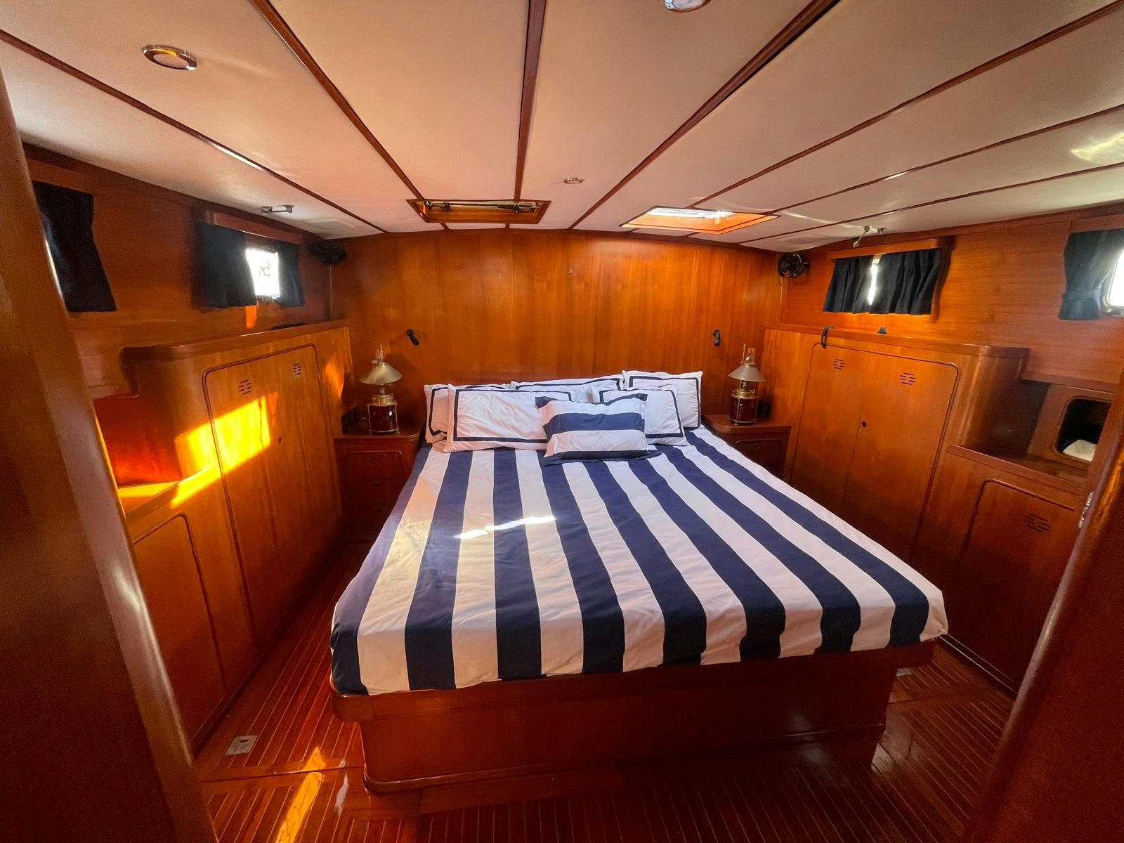 a bed in a cabin aboard SOUTHERLY Yacht for Sale