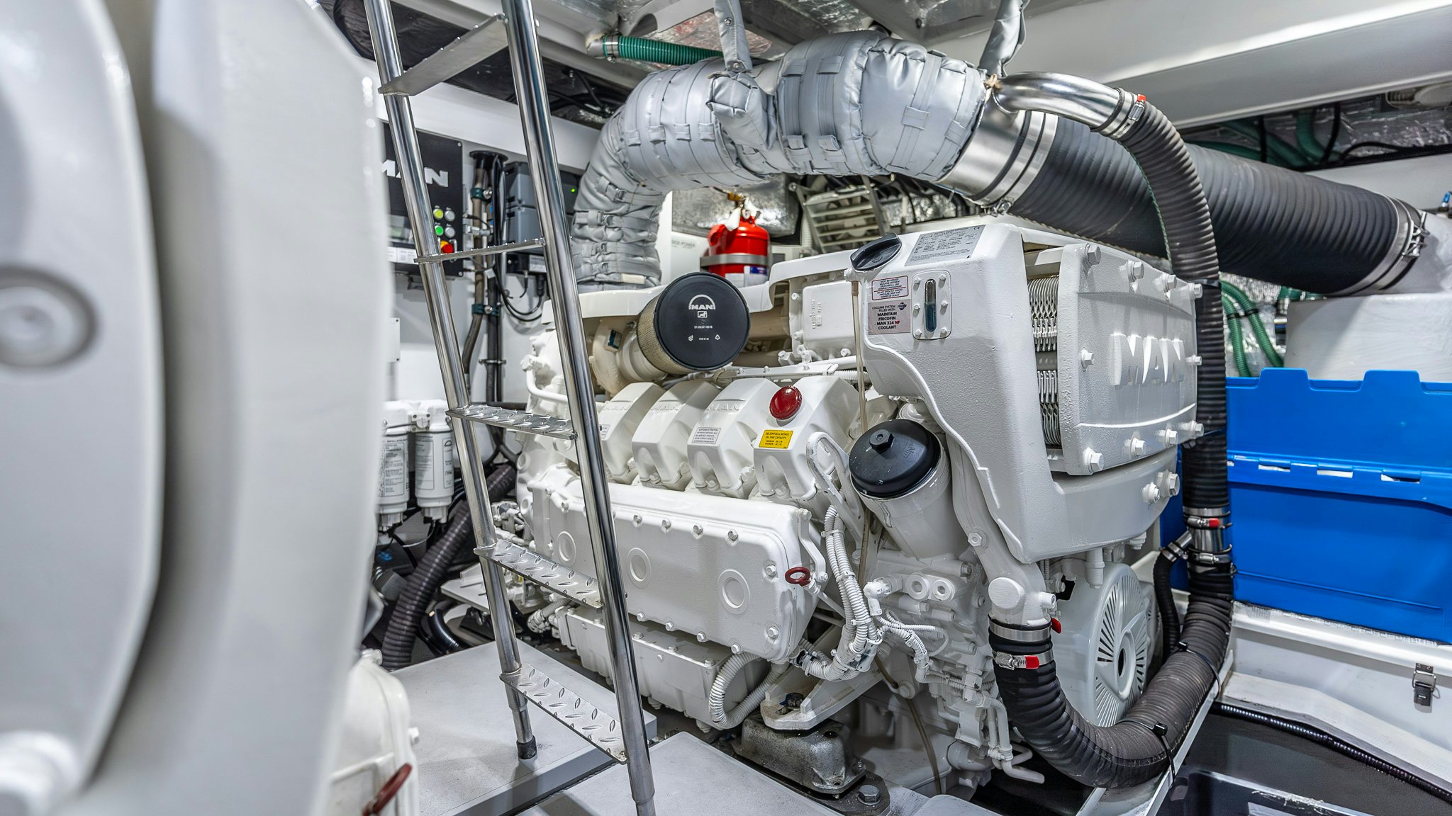a machine with a large white object aboard ISLA DE FLORA Yacht for Sale