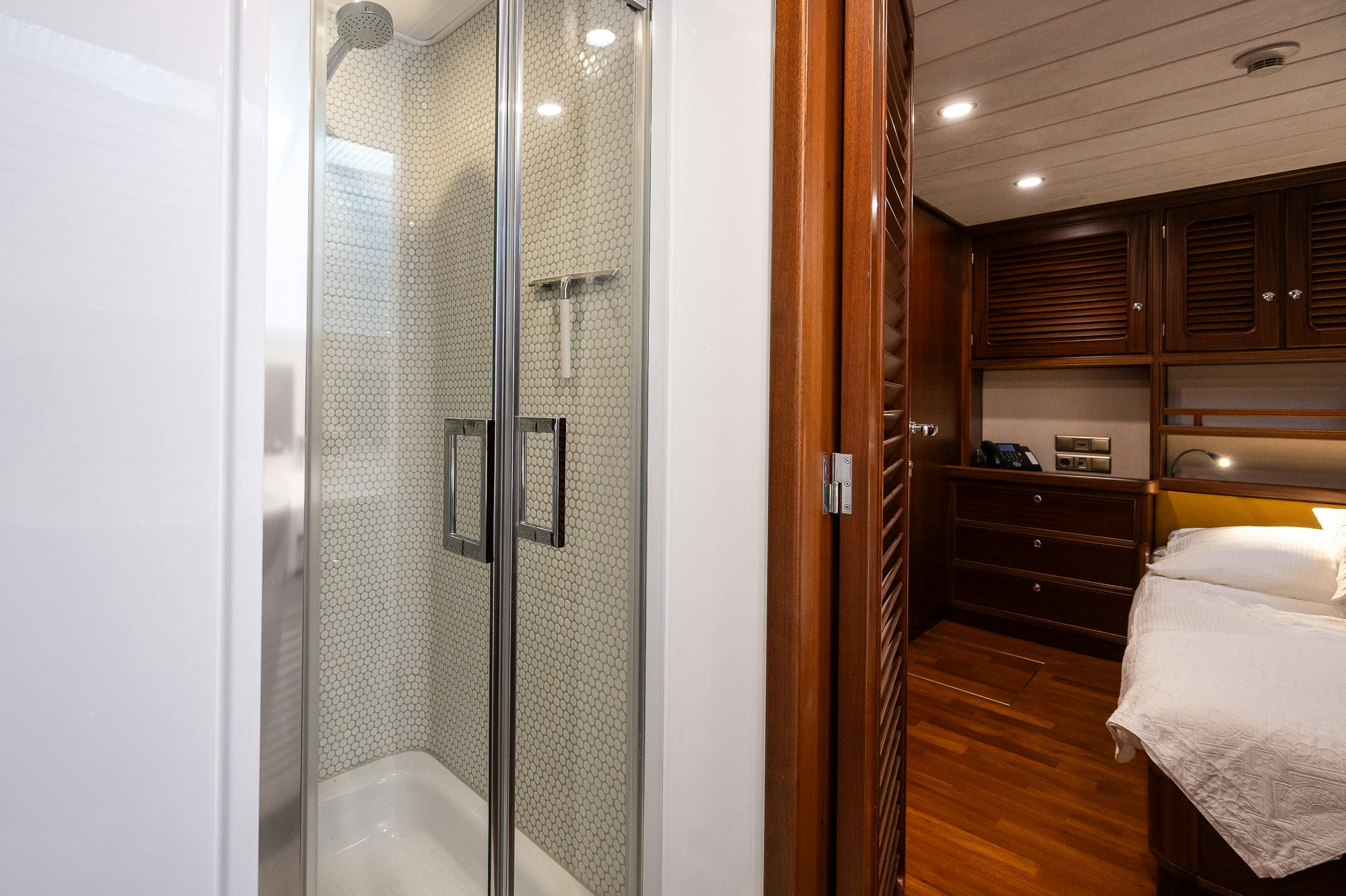 a room with a glass shower aboard PLAYMOBIL Yacht for Sale