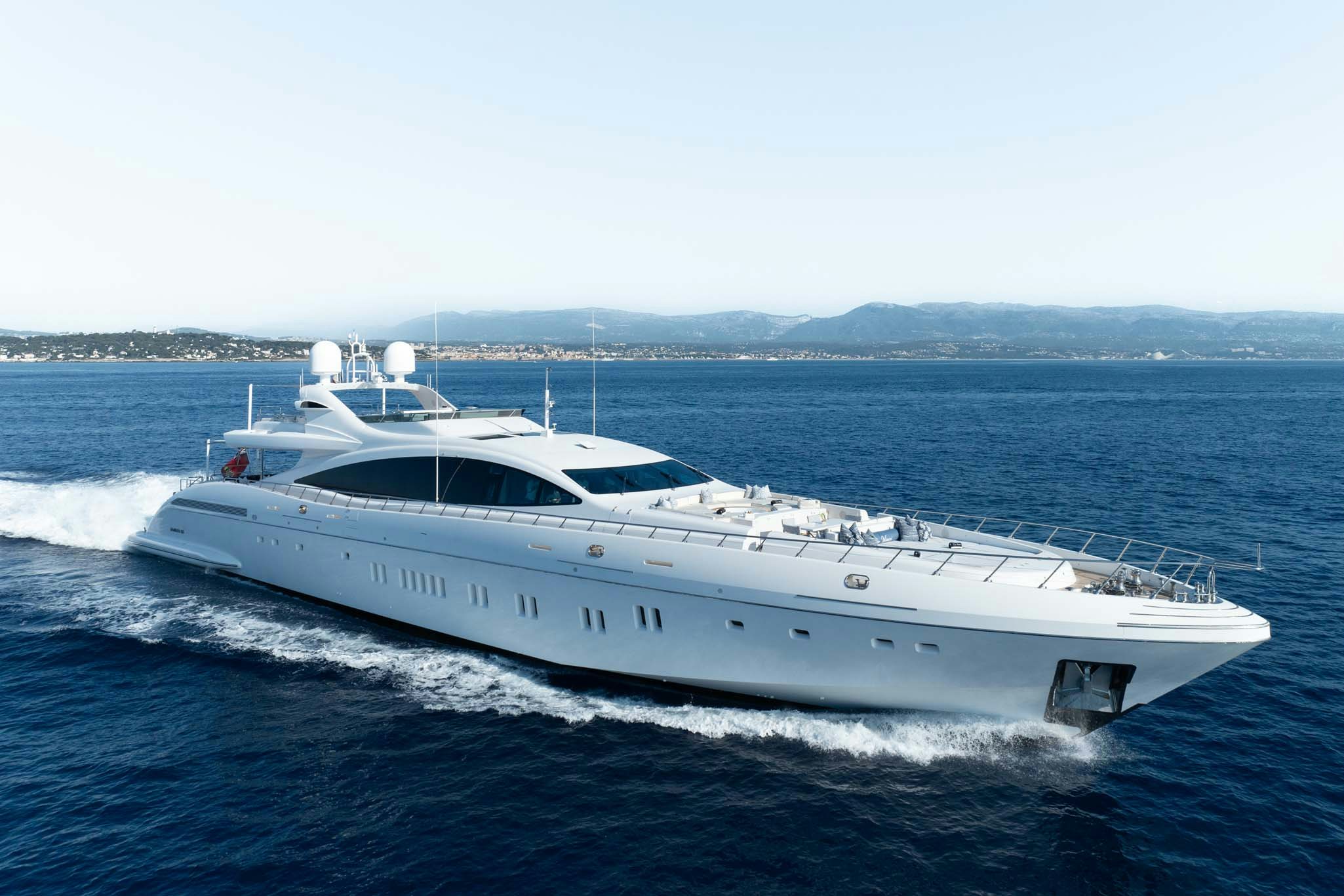 Watch Video for DA VINCI Yacht for Charter