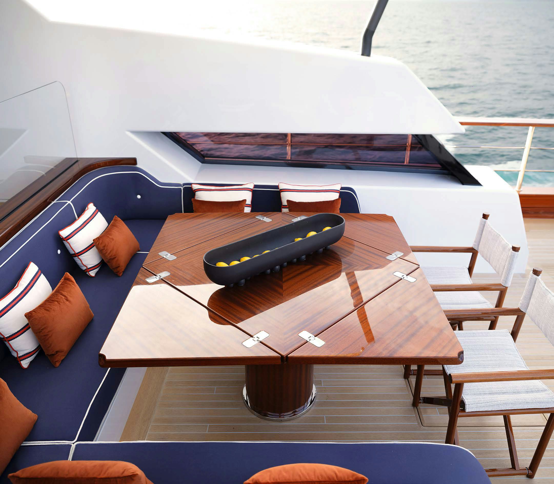 a boat on a boat aboard PICCHIOTTI GENTLEMAN 24M Yacht for Sale