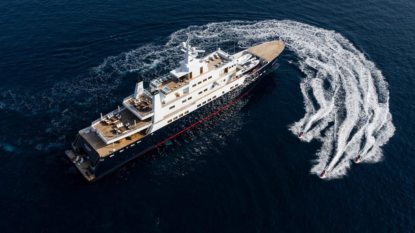 a ship in the ocean aboard BLEU DE NIMES Yacht for Sale