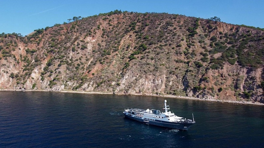 VOYAGER Yacht VOYAGER Yacht
