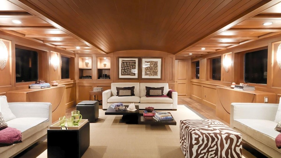 VOYAGER Yacht VOYAGER Yacht