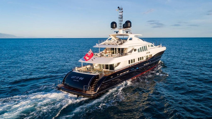 Let it be Yacht Let it be Yacht