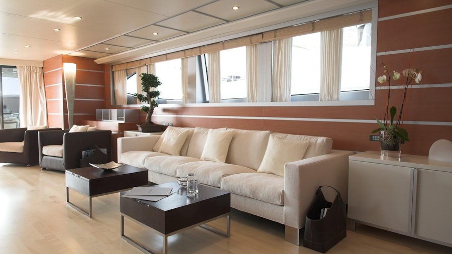 CHOO CHOO Yacht CHOO CHOO Yacht