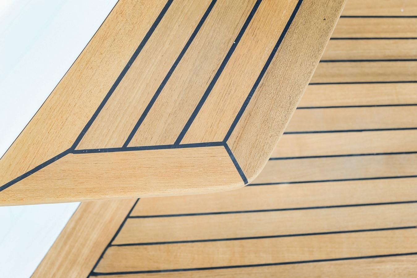 a wood floor with a wood frame aboard HUNTER Yacht for Sale