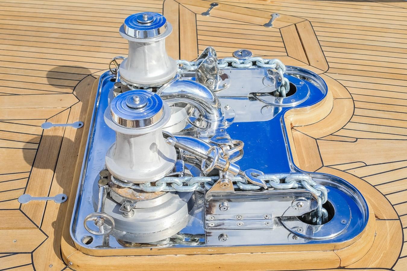 a machine with a blue lid aboard HUNTER Yacht for Sale