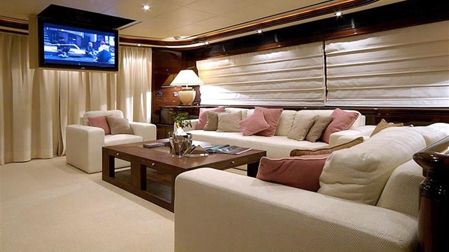 TWO KAY Yacht TWO KAY Yacht