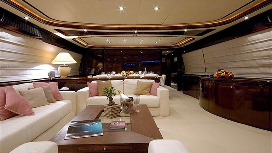 TWO KAY Yacht TWO KAY Yacht