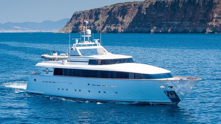BLUE MAGIC Yacht BLUE MAGIC Yacht