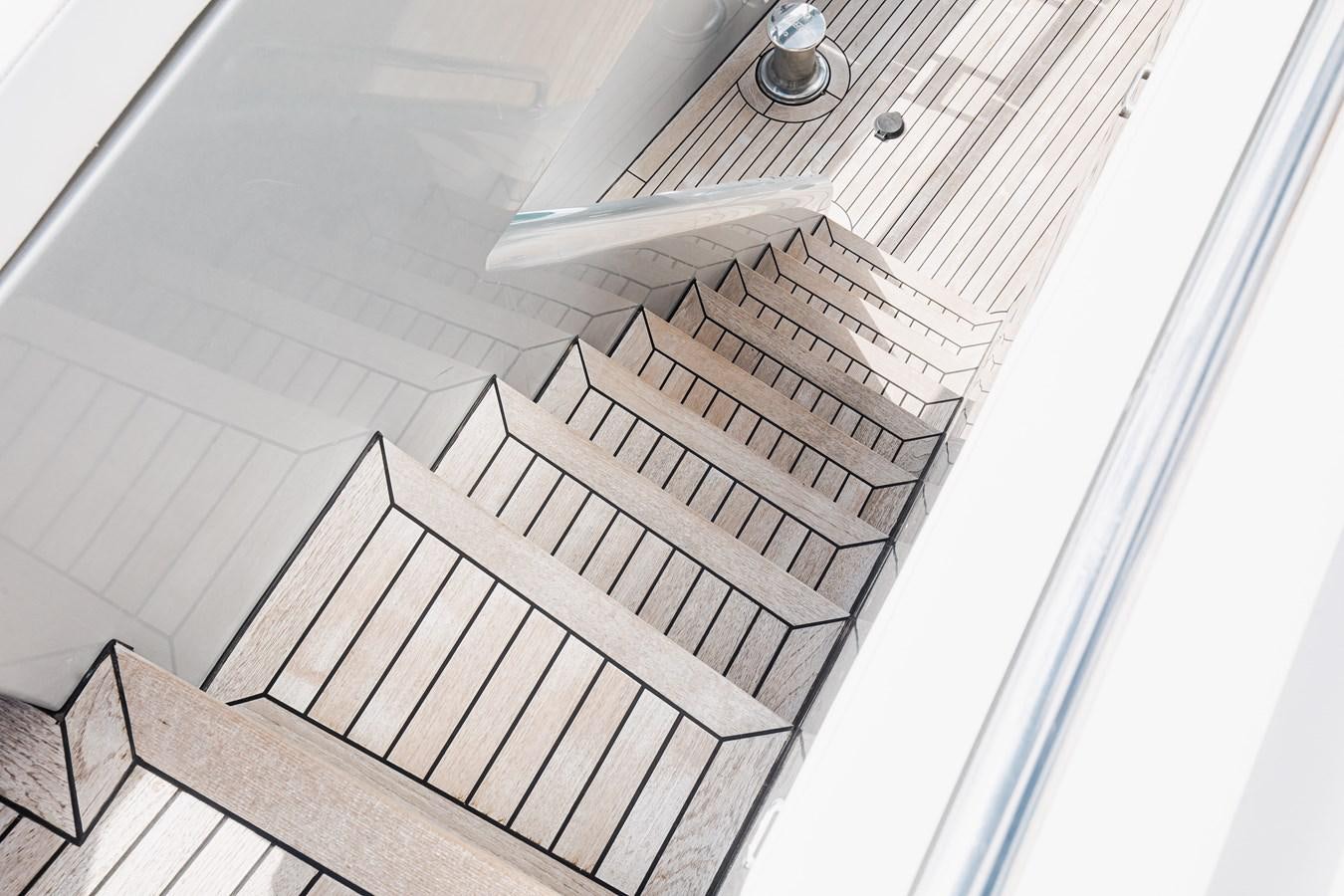 diagram, engineering drawing aboard XO OF THE SEAS Yacht for Sale