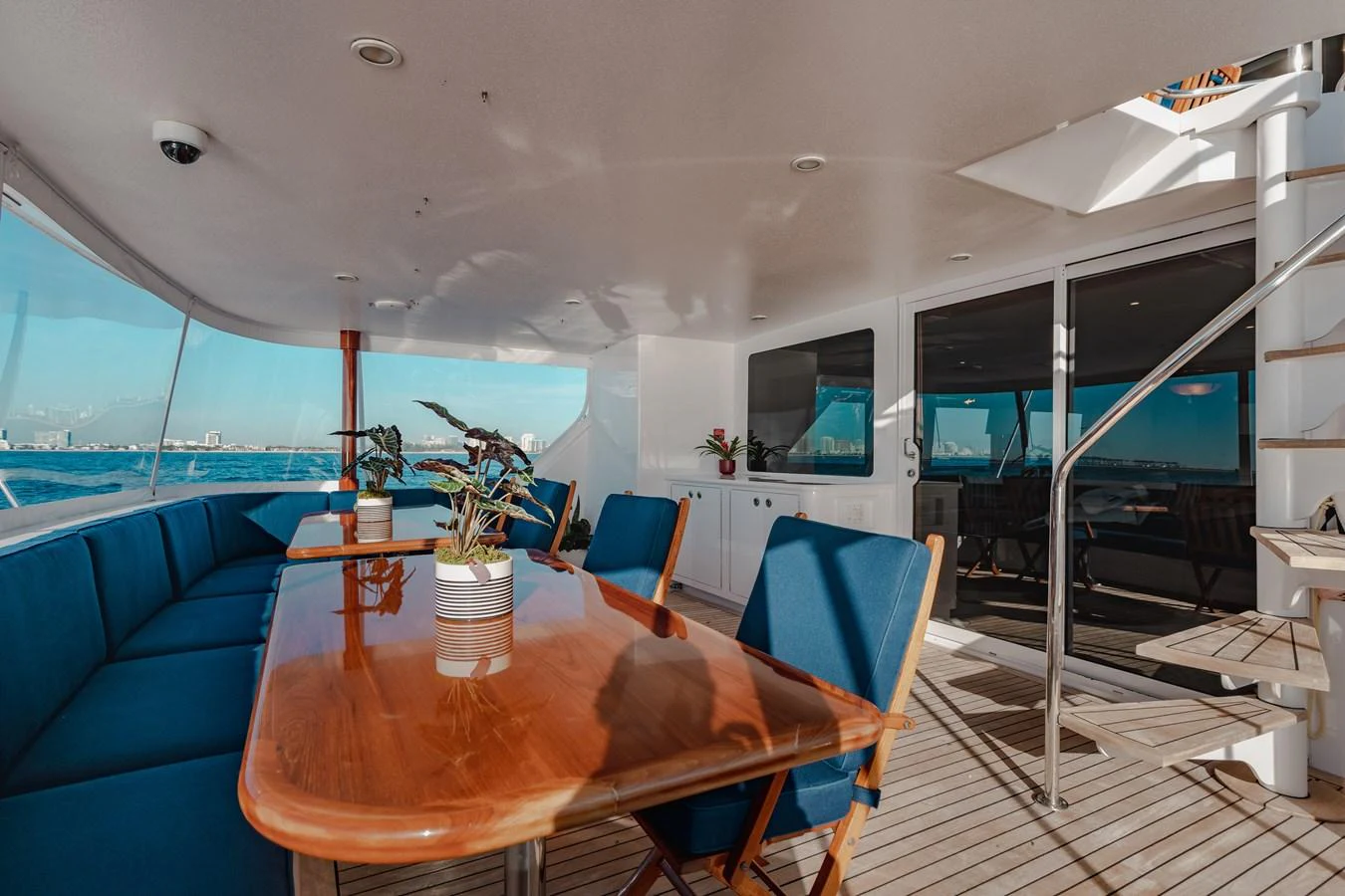 a dining table on a boat aboard FREE SPIRIT Yacht for Sale