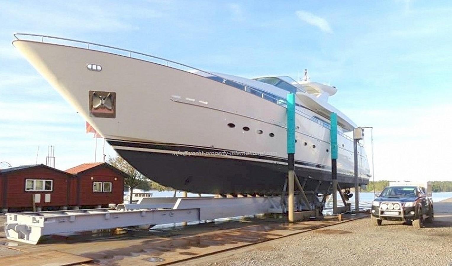 a boat on a trailer aboard AZIMUT STYLE Yacht for Sale