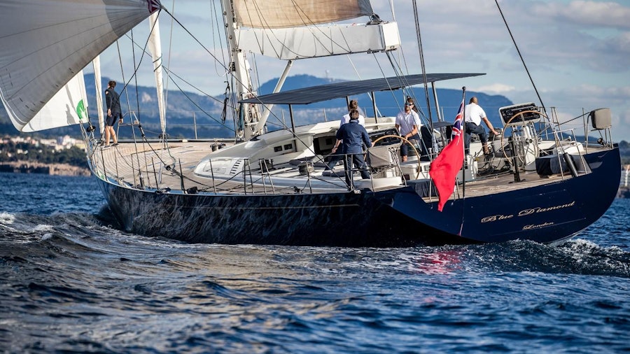 BLUE DIAMOND Yacht BLUE DIAMOND Yacht