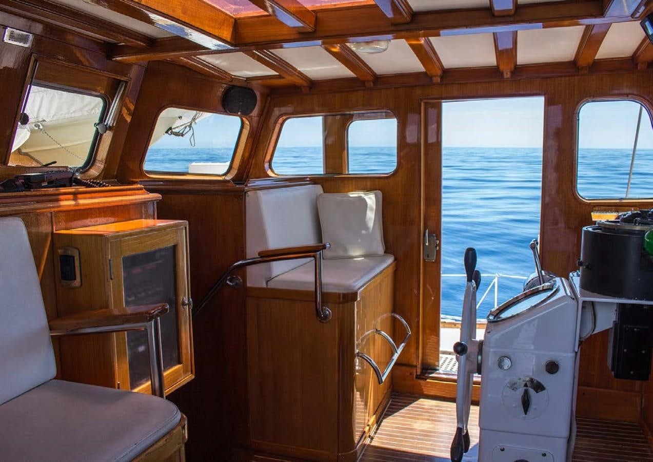 a cabin with a bunk bed aboard FEI-SEEN Yacht for Sale