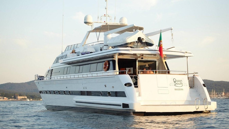 QUEEN SOUTH Yacht QUEEN SOUTH Yacht