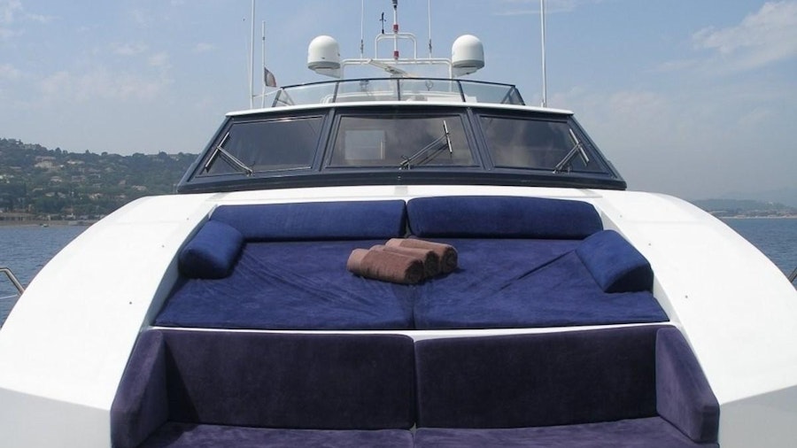 QUEEN SOUTH Yacht QUEEN SOUTH Yacht