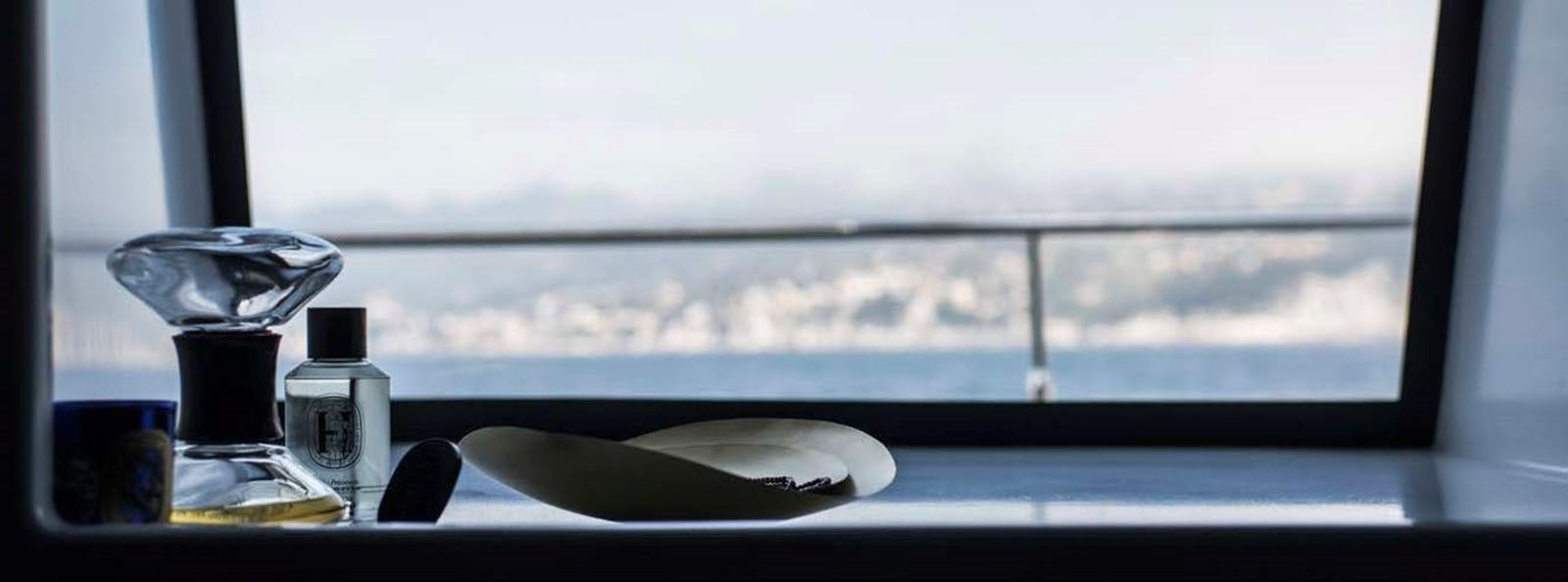 a pan on a window aboard JAMADHAR Yacht for Sale