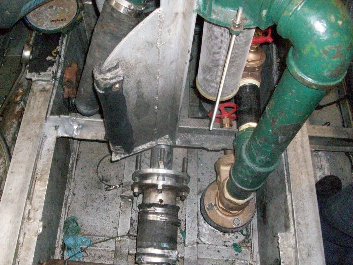 a close-up of a machine aboard NO NAME HALF MOON CLIPPER Yacht for Sale