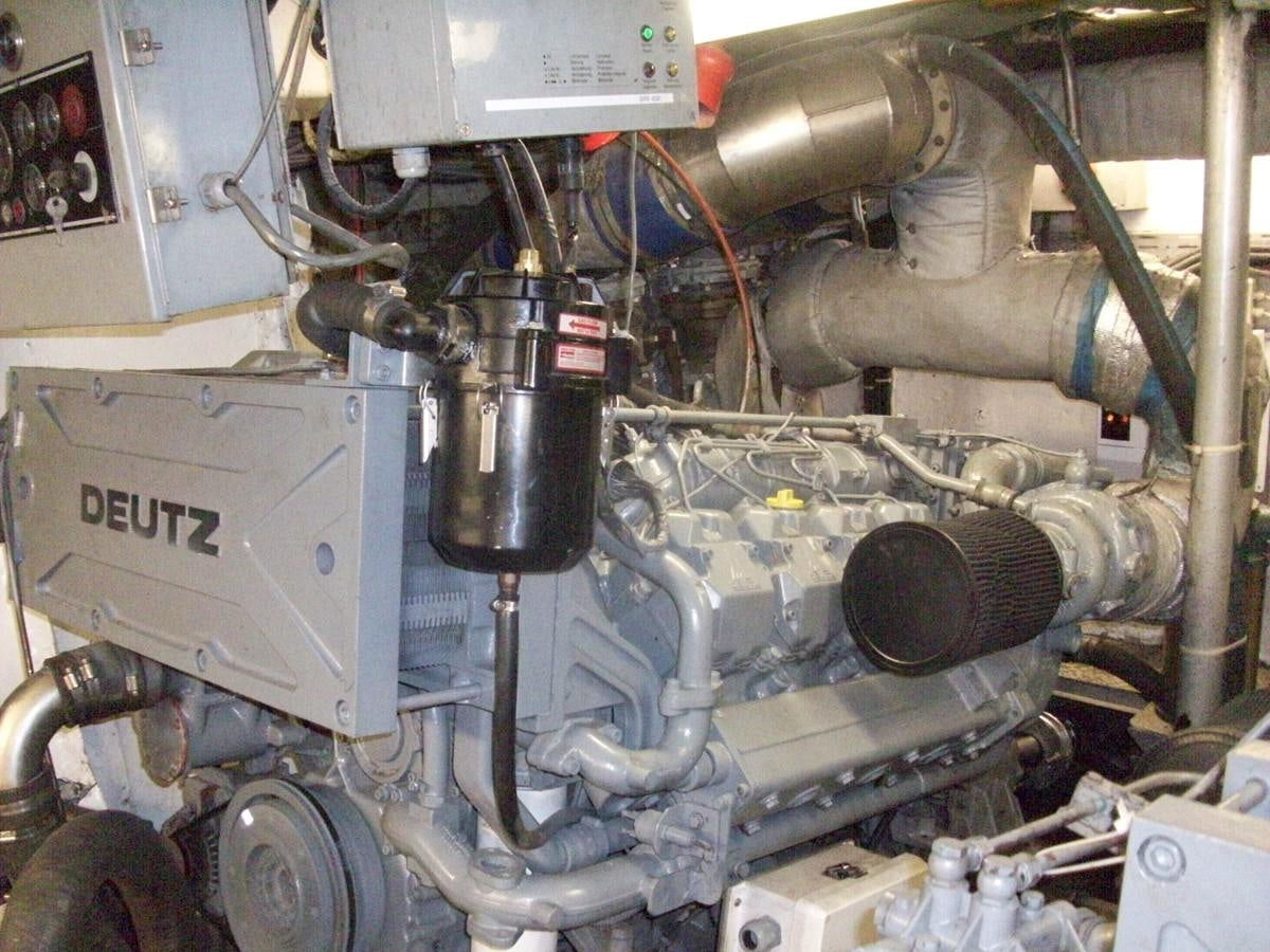 a close-up of a machine aboard NO NAME HALF MOON CLIPPER Yacht for Sale