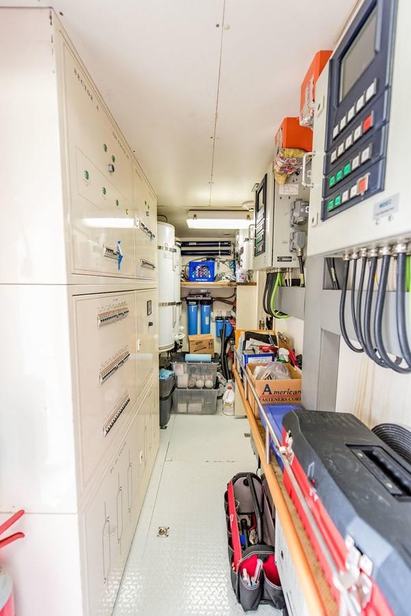 a room with a few machines aboard 00Z Yacht for Sale