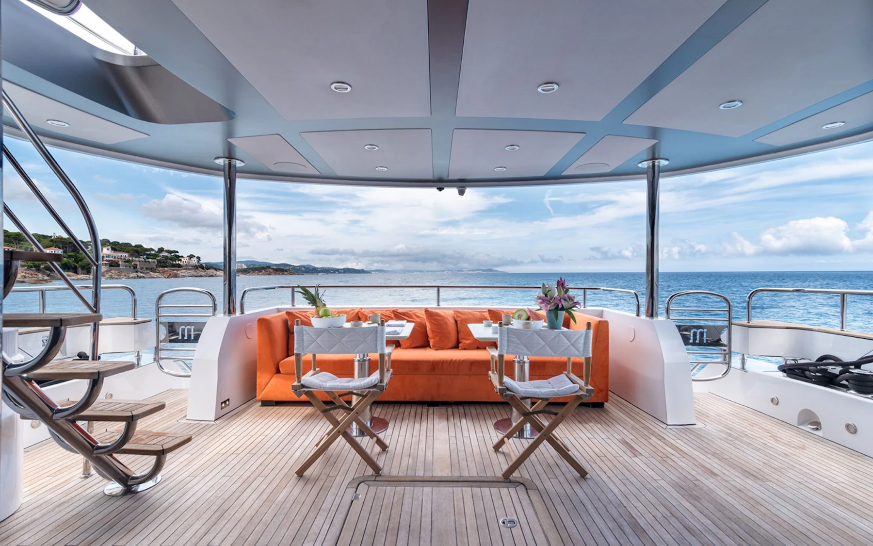MIRKA yacht charter 5