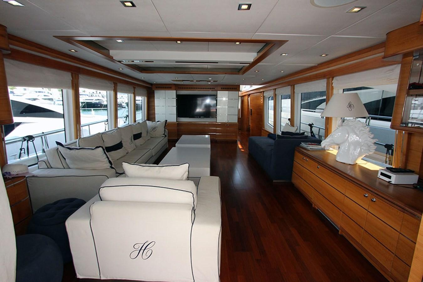 a room with a bed and a desk aboard HAIGAN Yacht for Sale