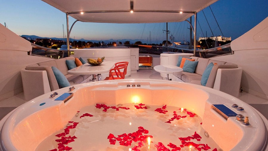 COCA VI Yacht COCA VI Yacht