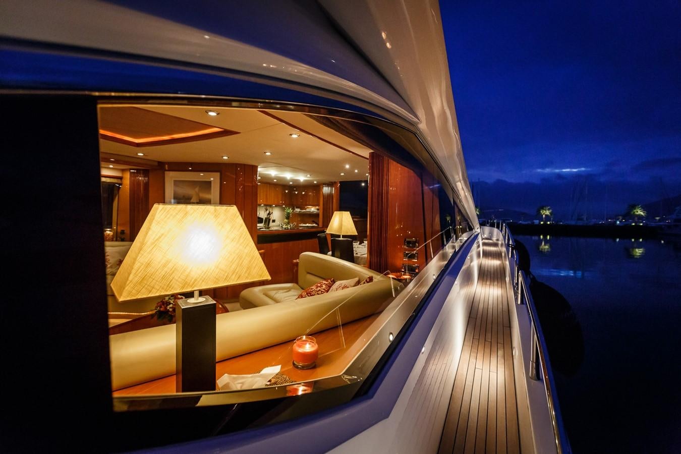 a bed and a lamp in a room aboard BASYA NICOLI Yacht for Sale