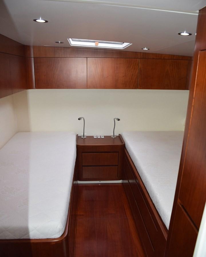 a bathroom with a tub and a sink aboard WHITE DUMBO Yacht for Sale
