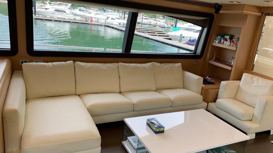FERRETTI 800 Yacht FERRETTI 800 Yacht