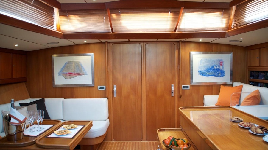 VOLADOR Yacht VOLADOR Yacht